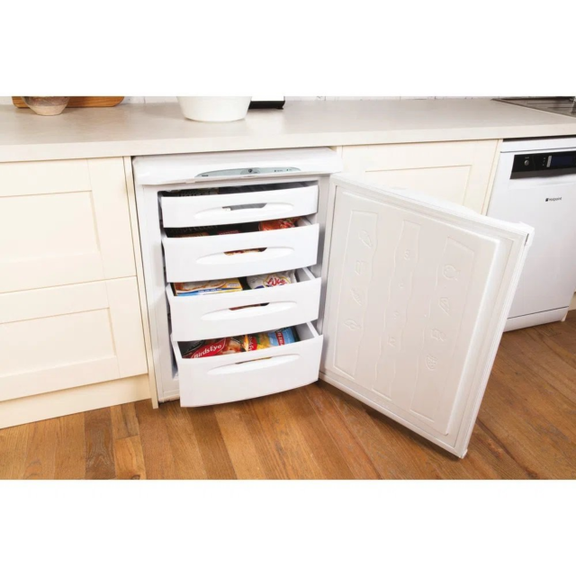 Hotpoint RZA36P1 Undercounter Freezer