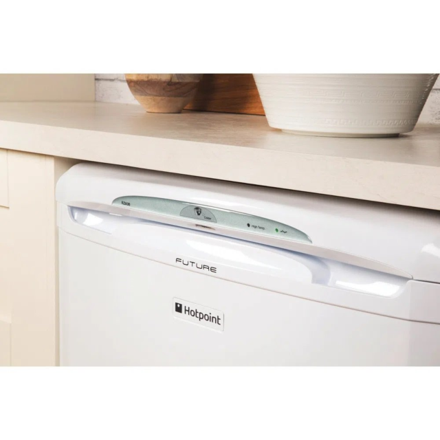 Hotpoint RZA36P1 Undercounter Freezer