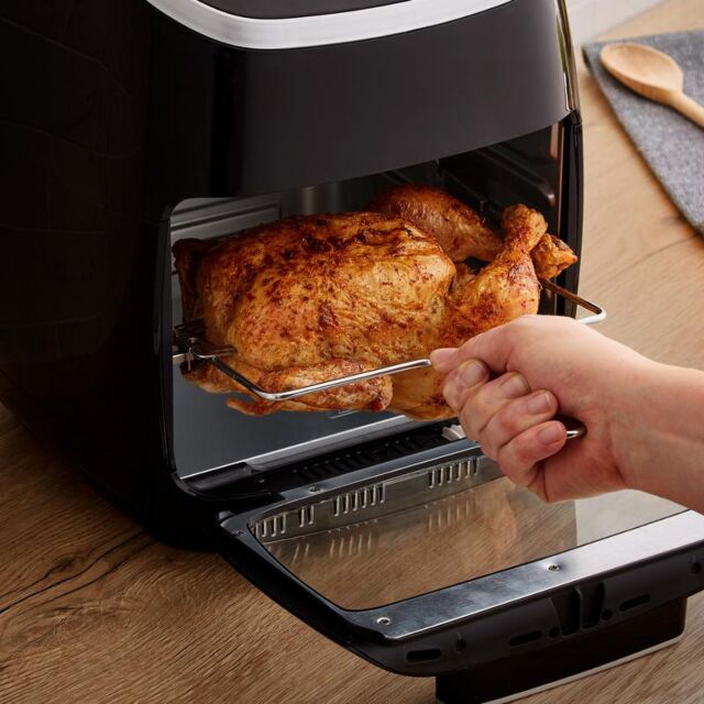 Tower T17038 Vortx 2000W 11L 5-In-1 Manual Air Fryer Oven With Rotisserie
